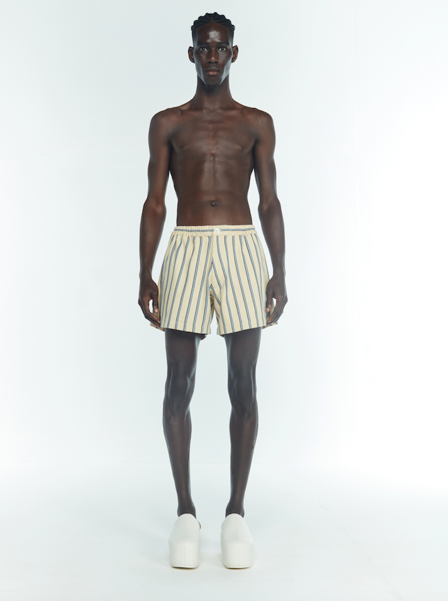 HIGH WAISTED CROP SHORT